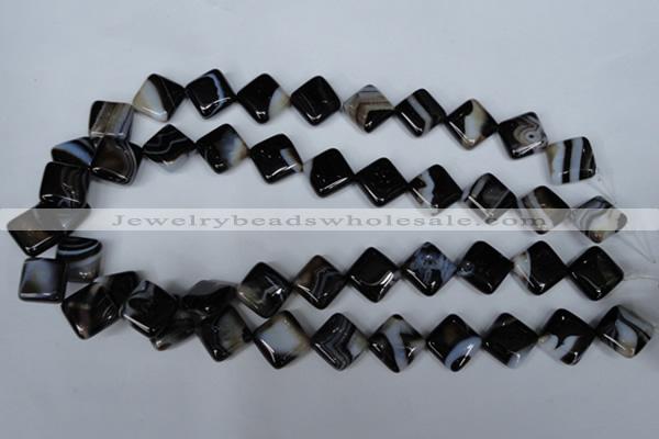 CAG3043 15.5 inches 14*14mm diamond black line agate beads