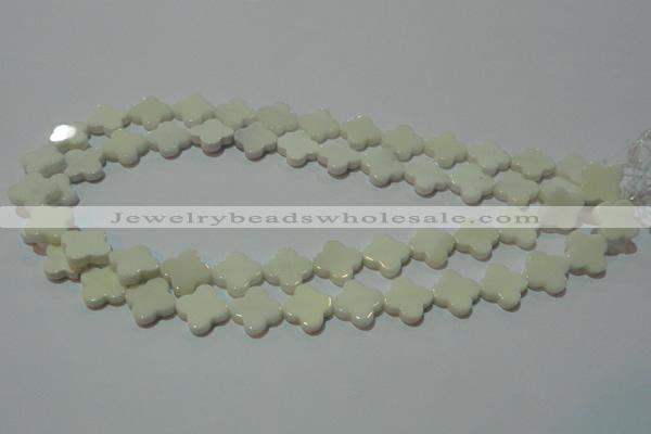 CAG3425 15.5 inches 14*14mm flower white agate gemstone beads