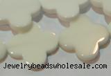 CAG3429 15.5 inches 25*25mm flower white agate gemstone beads