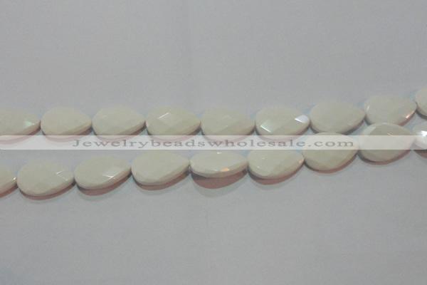 CAG7266 15.5 inches 13*18mm faceted flat teardrop white agate beads