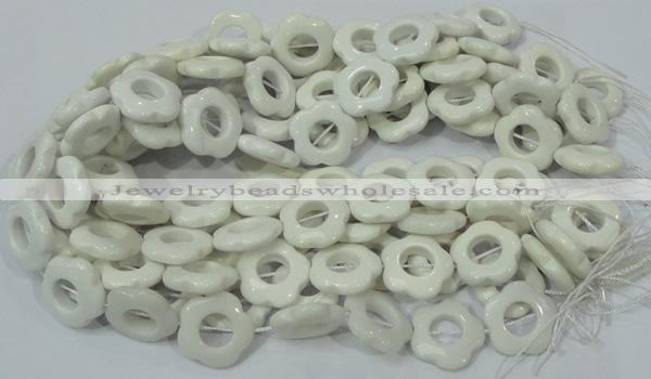 CAG732 15.5 inches 22*22mm flower-shaped white agate beads