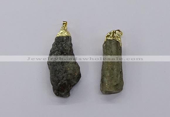 CGP3268 15*40mm - 20*55mm nuggets green kyanite pendants