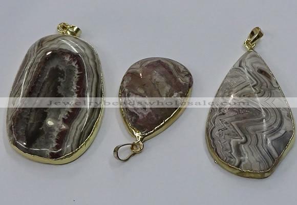 CGP3428 25*40mm - 35*55mm freeform crazy lace agate pendants