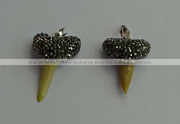 CGP399 20*25mm - 22*35mm shark teeth pendants wholesale