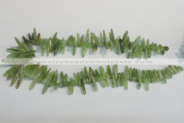 CKC71 15.5 inches 4*10mm – 6*35mm branch natural green kyanite beads