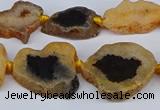 CNG3168 15.5 inches 15*20mm - 25*30mm freeform druzy agate beads