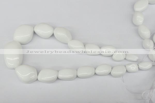 CNG72 15.5 inches 10*16mm - 25*35mm nuggets white agate beads