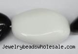 CNG88 15.5 inches 13*18mm - 25*35mm nuggets black & white agate beads