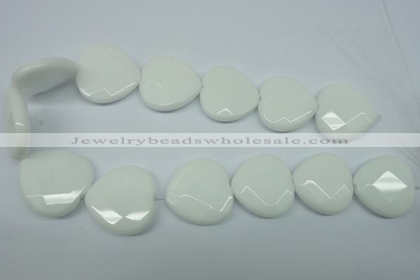 CPB316 15 inches 30*30mm faceted heart white porcelain beads