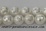 CSB454 15.5 inches 14mm faceted round shell pearl beads