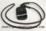 NGP5678 Agate rectangle pendant with nylon cord necklace