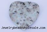 NGP642 5pcs 50*50mm heart kiwi stone pendants jewelry wholesale