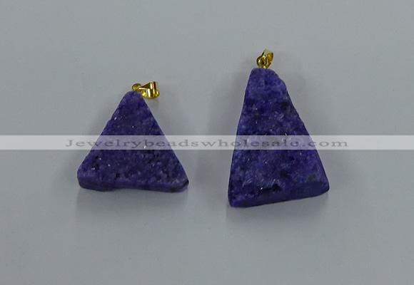 NGP8576 18*25mm - 25*40mm triangle druzy agate pendants wholesale